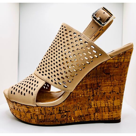 NEW! Size 10 - STEVE MADDEN Wedge Sandals Cork Platform in Sandy Neutral - Picture 1 of 7
